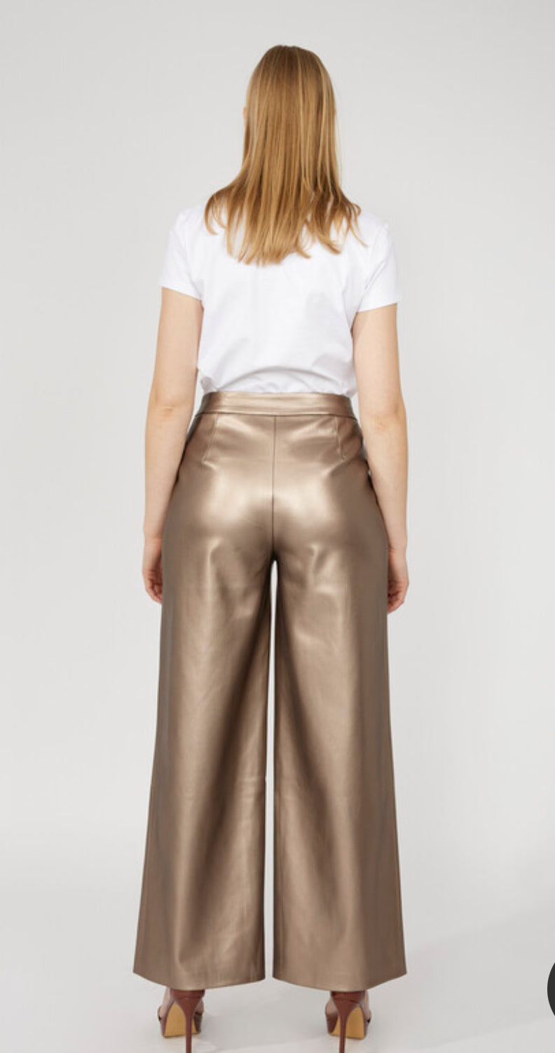 Frank Lyman Metallic High-Waist Trousers